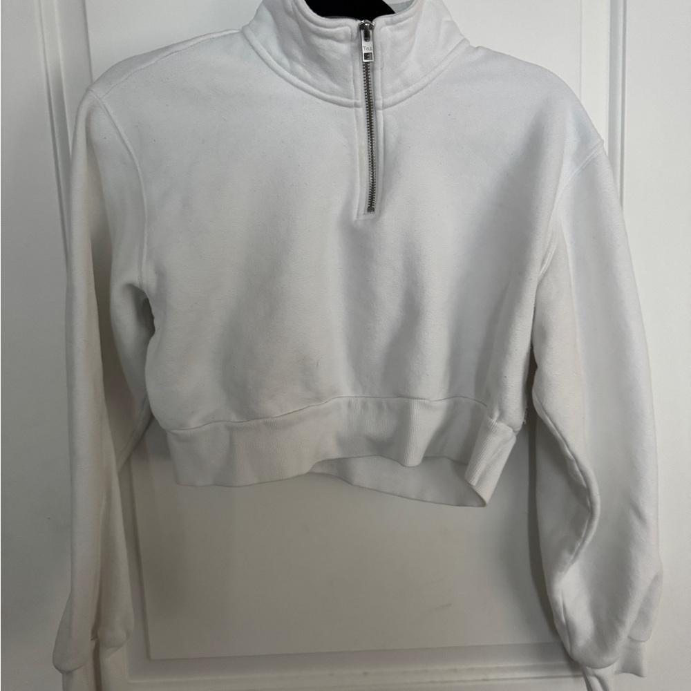 Aritzia TNA White Quarter-Zip Women's Top S